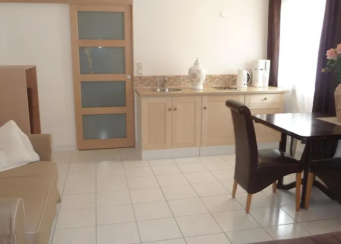 Atrium Augusta Bed & Breakfast *