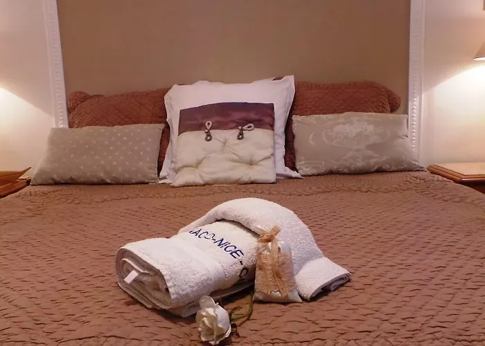 Bed & Breakfast Atrium Augusta Fréjus