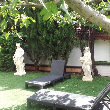 Atrium Augusta * Fréjus