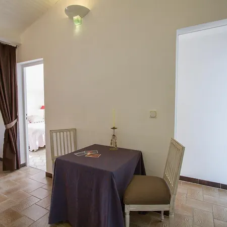 Atrium Augusta Couette-café *