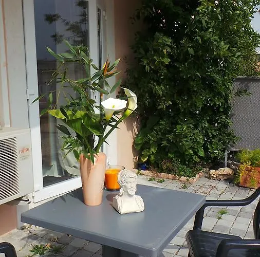 Frühstückspension Atrium Augusta Fréjus