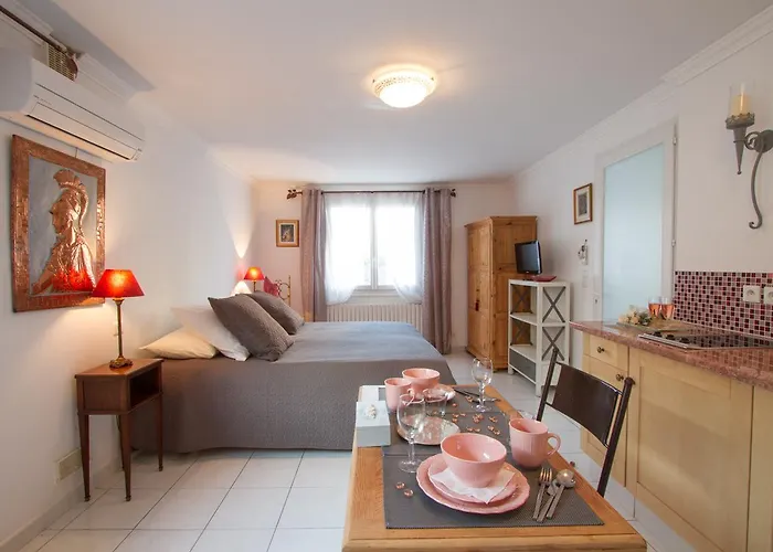 Atrium Augusta Alojamento de Acomodação e Pequeno-almoço *